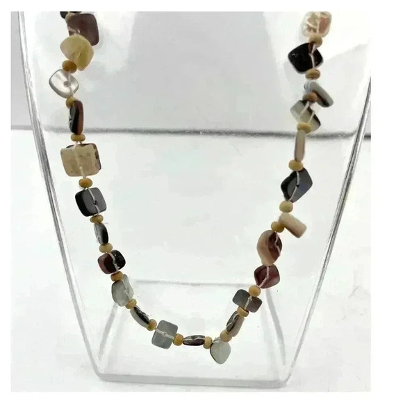 Natural Shell Square Beaded Necklace 18" Assorted Seashell - Picture 6 of 15